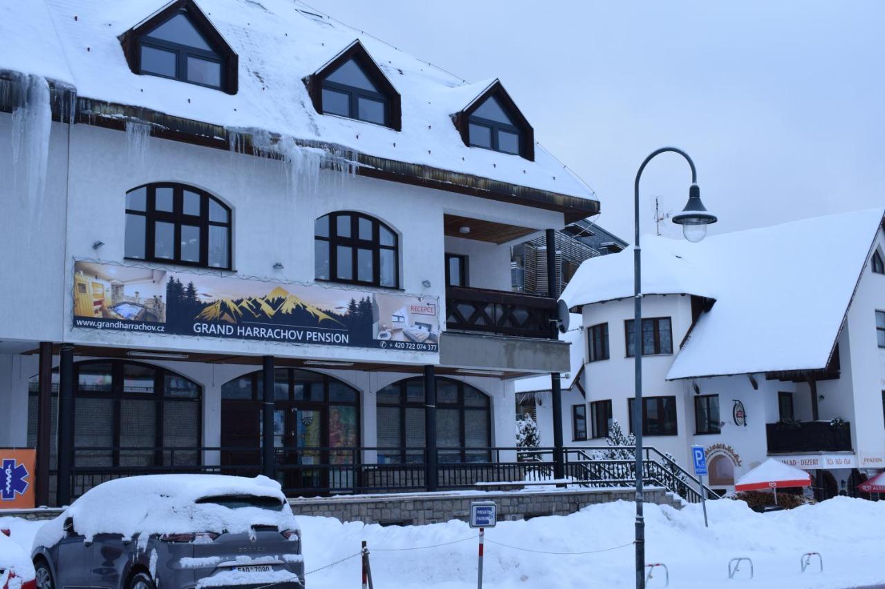 Grand Harrachov Pension V Centru Kültér fotó